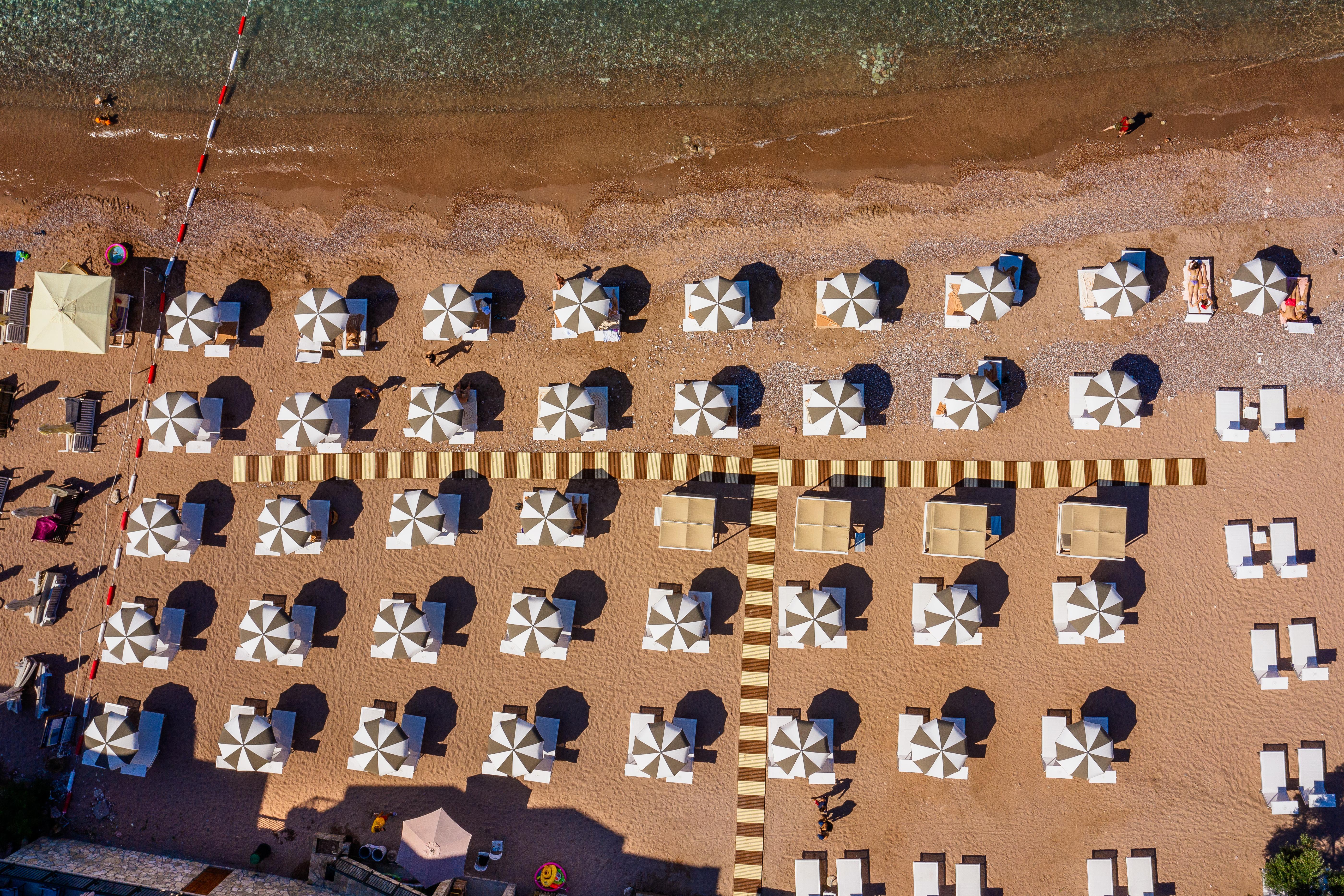 Hotel California By Aycon Sveti Stefan Exterior foto